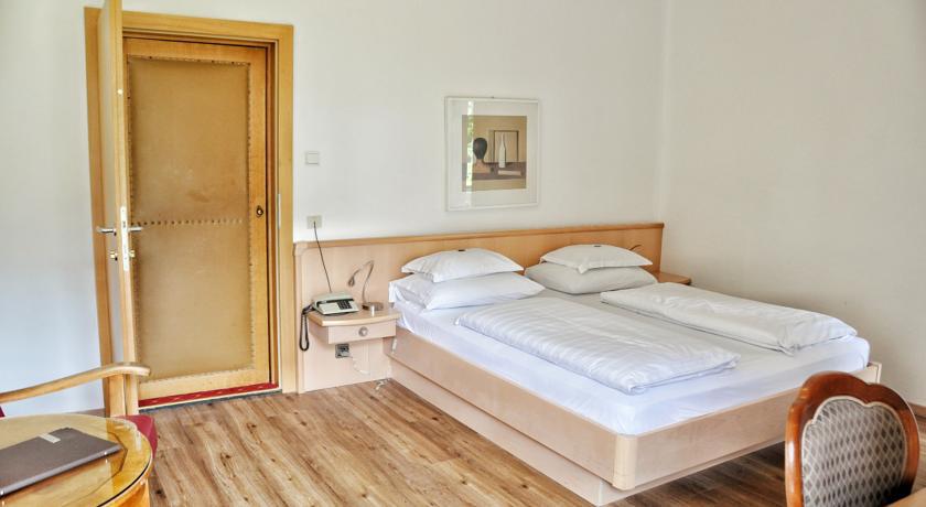 Hotel Zima Merano Habitación foto
